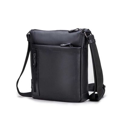 bolsa-masculina-transversal-fascar-preta-em-couro-222007-Preto_1